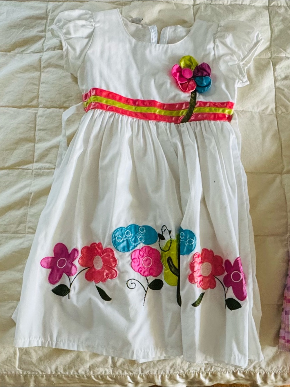 3 Girl spring/ summer dresses lot sz 8